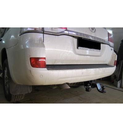 Фаркоп IMIOLA T.059 Toyota Land Cruiser 200 2008-, Lexus LX 570 2008-, Lexus LX450d 2015- съемное крепление шара под американский квадрат