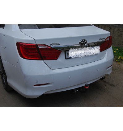 Фаркоп Bosal 3056-A Toyota Camry седан 2006-2011