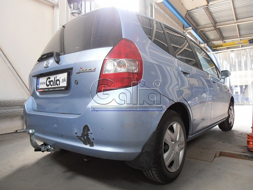 Фаркоп оцинкованный Galia H052C для Honda Jazz 2002-2008