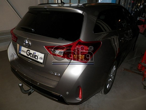 Фаркоп оцинкованный Galia T062A для Toyota Auris универсал 2013-