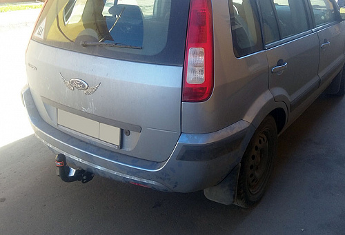Фаркоп AvtoS FD 21 для Ford Fusion 2002-2012