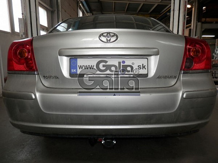 Фаркоп оцинкованный Galia T066A для Toyota Avensis седан/лифтбек 2003-2009