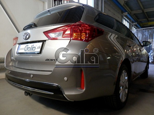 Фаркоп оцинкованный Galia T062A для Toyota Auris универсал 2013-
