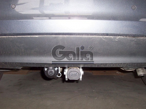 Фаркоп оцинкованный Galia K035A для Kia Venga 2010-2017