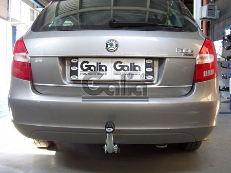 Фаркоп оцинкованный Galia S082A для Skoda Fabia седан/универсал 2000-2014
