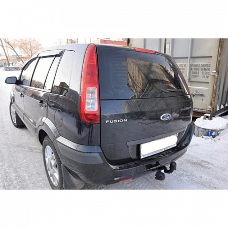 Фаркоп Bosal 3945-A Ford Fusion 2002-2012 Fiesta 2002-2008
