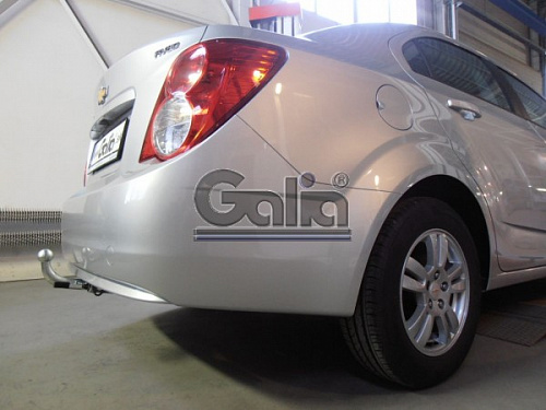 Фаркоп оцинкованный Galia C063A для Chevrolet Aveo седан 2012-