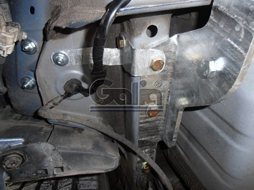 Фаркоп оцинкованный Galia T058A для Toyota RAV4 2006-2013