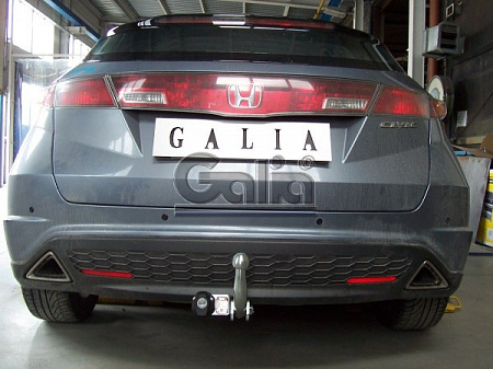 Фаркоп оцинкованный Galia H082A для Honda Civic хетчбек 5 дверей 2005-2012
