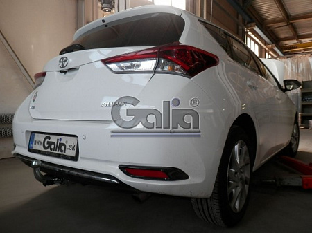 Фаркоп оцинкованный Galia T056C для Toyota Auris хетчбек 2007-2013, 2013-