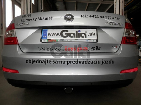 Фаркоп оцинкованный Galia S105C для Skoda Octavia седан/универсал 2013-