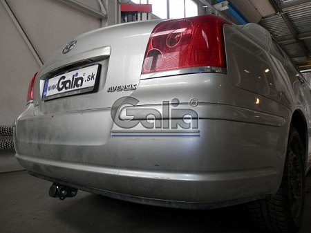 Фаркоп оцинкованный Galia T066A для Toyota Avensis седан/лифтбек 2003-2009