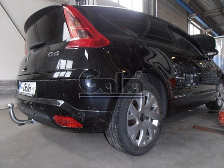 Фаркоп оцинкованный Galia C038C для Citroen C4 2004-2010, 2010-, Peugeot 307 2001-2007, Peugeot 308 2007-2012