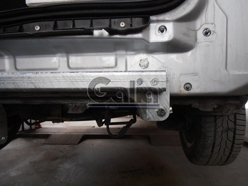 Фаркоп оцинкованный Galia O052С для Opel Zafira 2005-2012