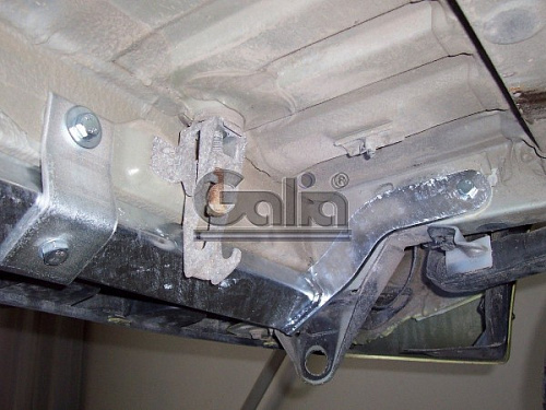 Фаркоп оцинкованный Galia R081A для Renault Kangoo 1998-2010