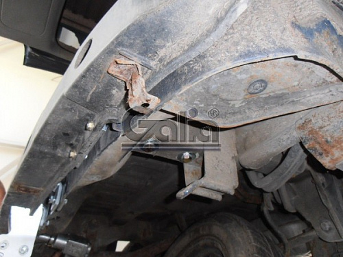 Фаркоп оцинкованный Galia K018A для Kia Carnival 1999-2006