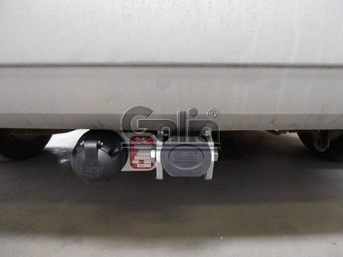 Фаркоп оцинкованный Galia O052A для Opel Zafira 2005-2012