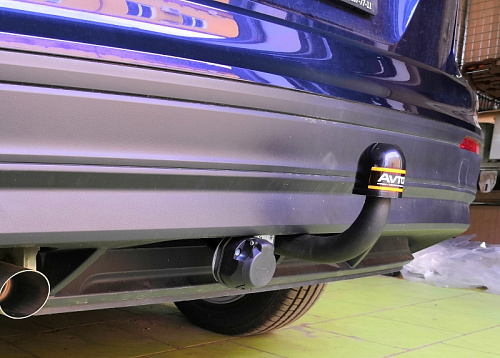 Фаркоп AvtoS VW 35 для VOLKSWAGEN TIGUAN / AUDI Q3 2007-