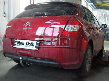 Фаркоп оцинкованный Galia C038A для Citroen C4 седан/хетчбек 2004-2010, 2010-, Peugeot 307, 308 хетчбек 3/5 дверей 2001-2007, 2007-2012