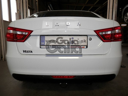 Фаркоп оцинкованный Galia L025A для Lada Vesta седан/универсал, в т.ч. SW Cross 2015-