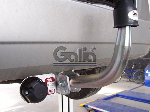 Фаркоп оцинкованный Galia O052С для Opel Zafira 2005-2012