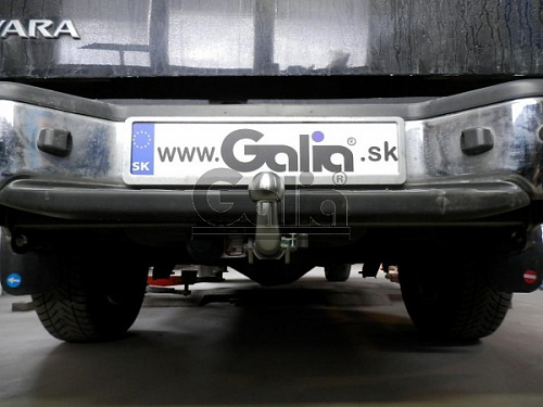 Фаркоп оцинкованный Galia N052C для Nissan Navara D40 2005-