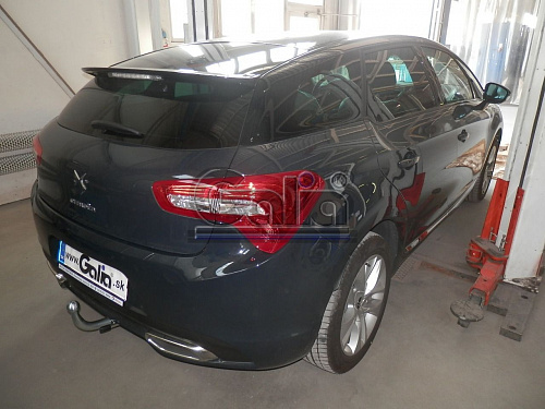 Фаркоп оцинкованный Galia C067A для Citroen DS5 2011-