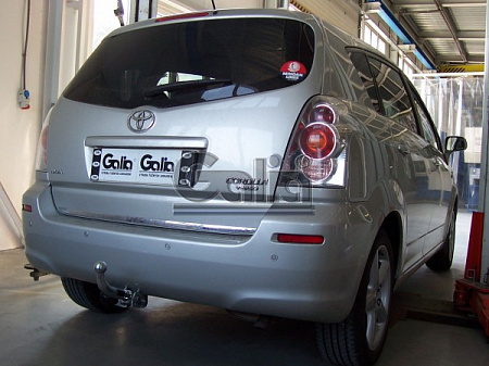 Фаркоп оцинкованный Galia T053A для Toyota Corolla Verso 2004-2009
