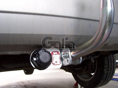 Фаркоп оцинкованный Galia O052С для Opel Zafira 2005-2012