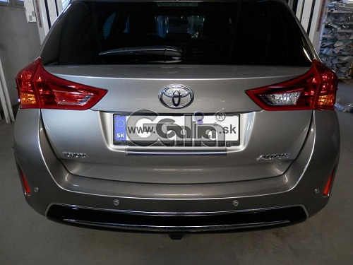 Фаркоп оцинкованный Galia T062A для Toyota Auris универсал 2013-