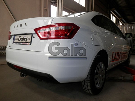 Фаркоп оцинкованный Galia L025A для Lada Vesta седан/универсал, в т.ч. SW Cross 2015-