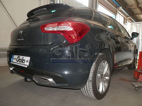 Фаркоп оцинкованный Galia C067A для Citroen DS5 2011-