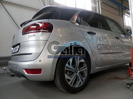 Фаркоп оцинкованный Galia C068C для Citroen C4 Picasso, C4 Grand Picasso 2013-, Peugeot 308 хетчбек, универсал 2013-
